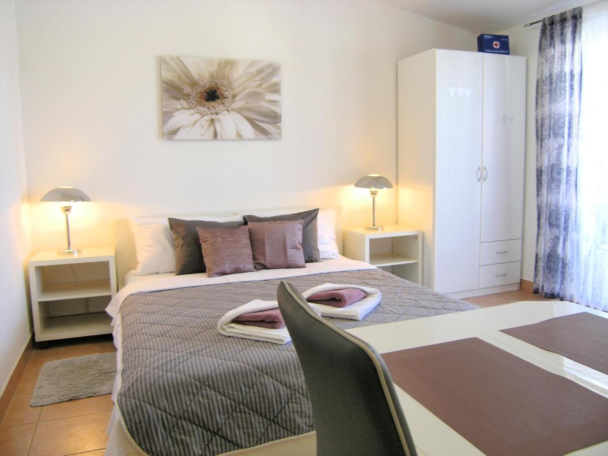Apartmani Zganec Башка Экстерьер фото