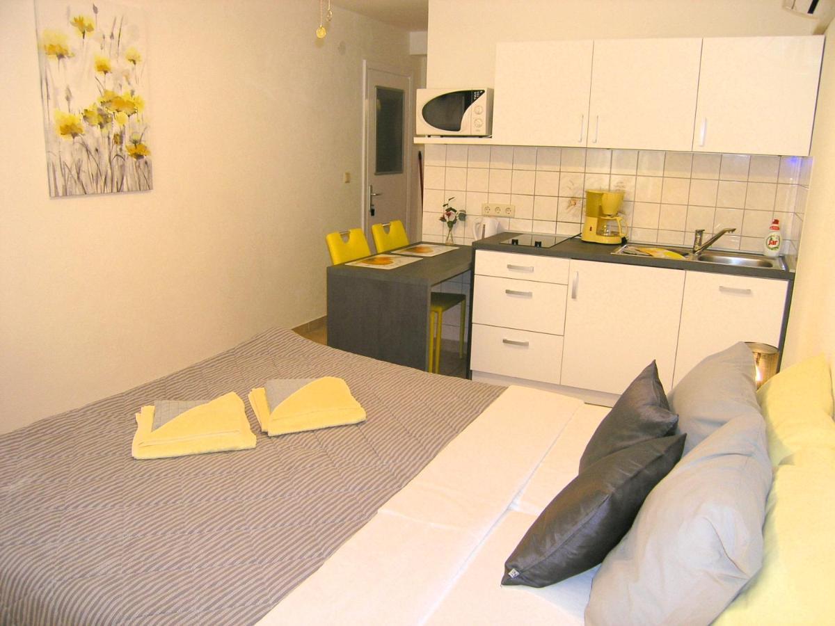 Apartmani Zganec Башка Экстерьер фото